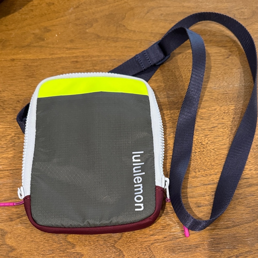 lululemon athletica Charcoal and yellow crossbody easy access bag